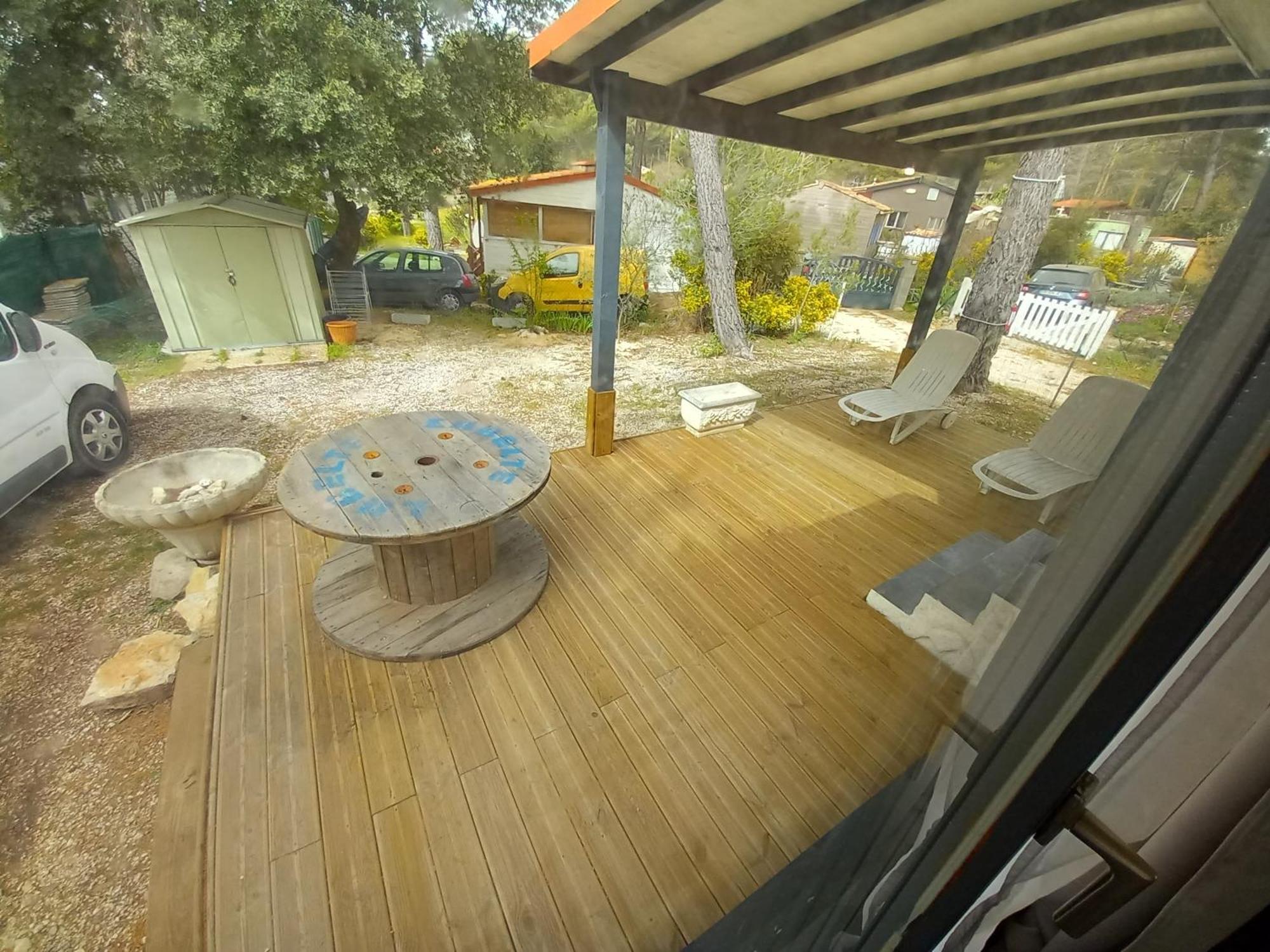 Mobilhome A Deux Pas Du Circuit Du Castellet Avec Terrasse Vue Mer Ле-Кастелле Екстер'єр фото