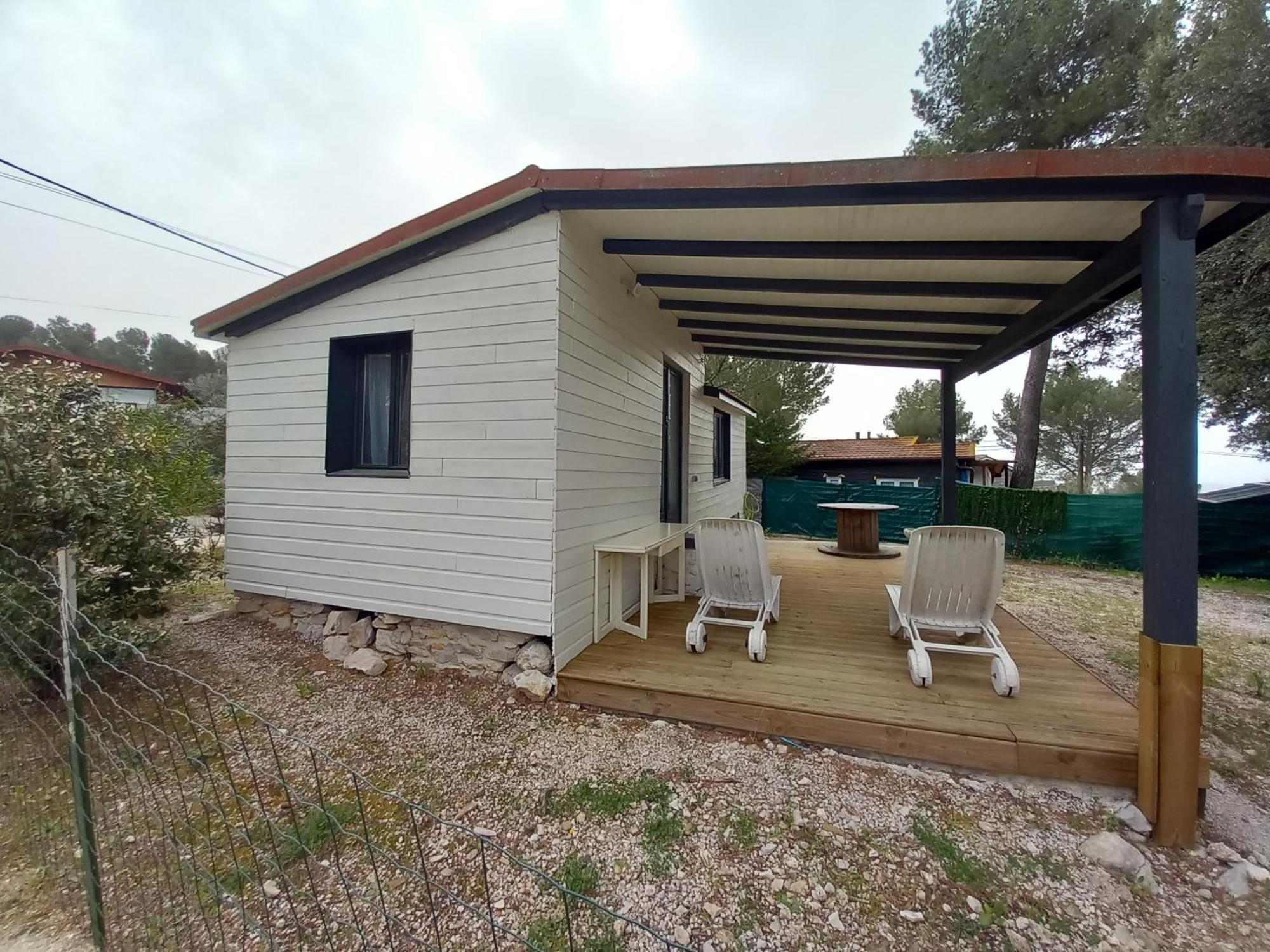 Mobilhome A Deux Pas Du Circuit Du Castellet Avec Terrasse Vue Mer Ле-Кастелле Екстер'єр фото